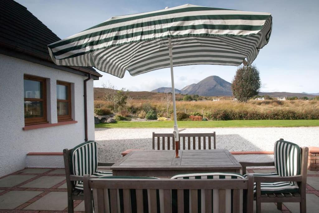 Villa Ardmore Luxury Self Catering *